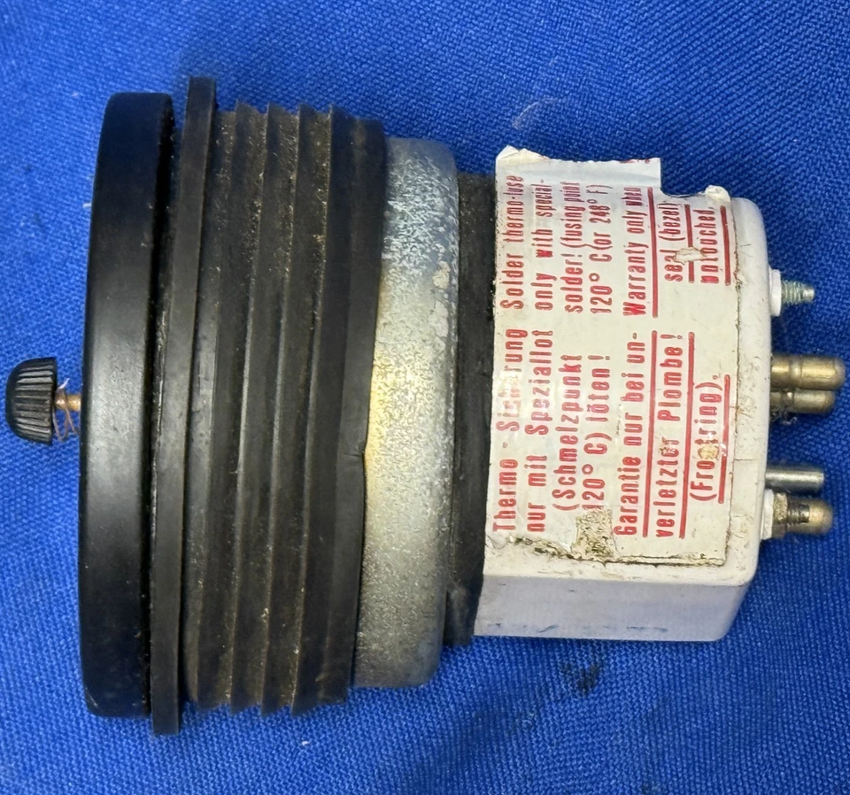 ⭐ Original Mercedes Uhr A1075420011 W107 R107 C107 funktionsfähig - Bild 3 von 4