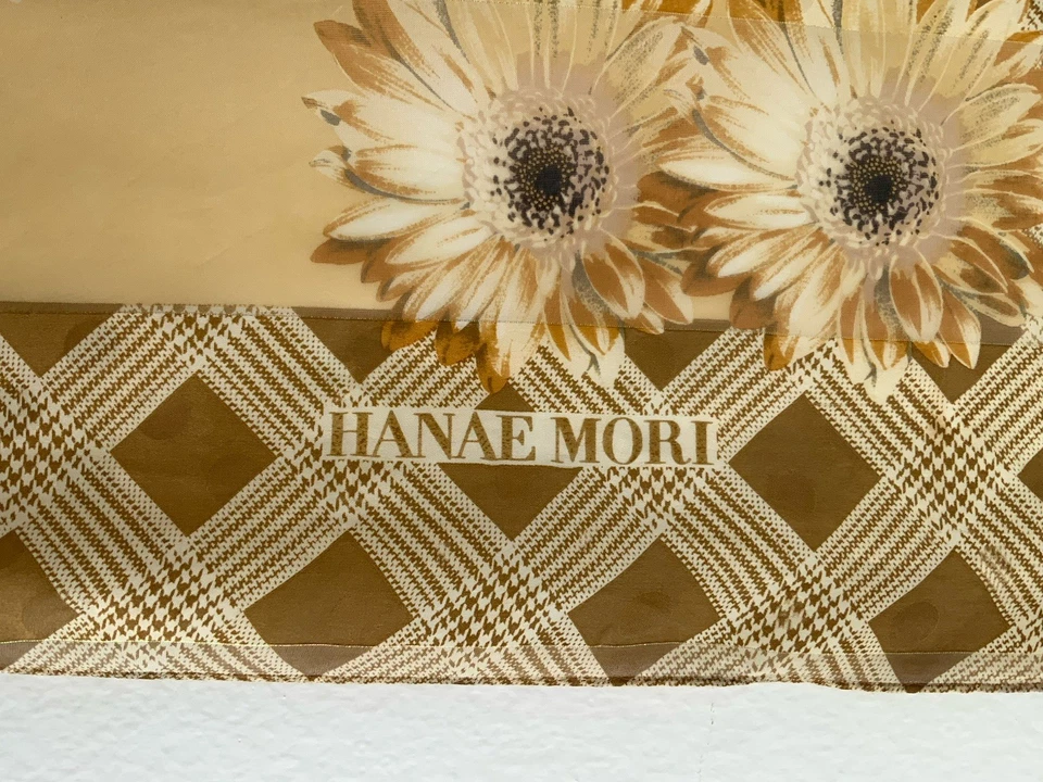 HANAE MORI Beige Floral Seda Mujer Bufanda 34"/35" BUEN ESTADO Foto 4 de 4