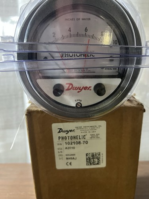 #ad New Open Box—Dwyer Series 3000 Photohelic Pressure Switch Gage Model A3010 $149.00