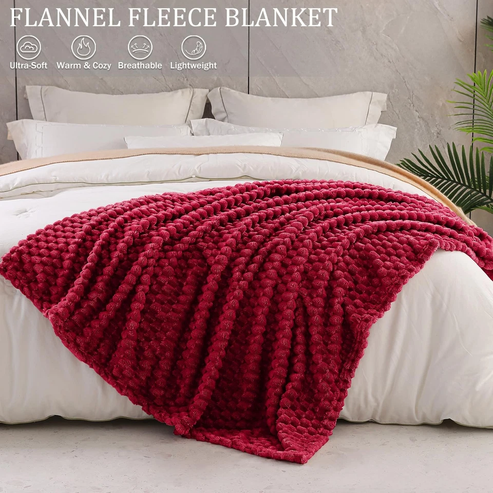 King Size Fleece Blanket for Bed, 90x104 Inches Stylish Jacquard Velvet Soft ... - Image 4 of 4