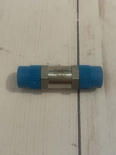 Swagelok Stainless Steel 1/4” x 1/4" Male NPT Check Valve SS-4C2-10