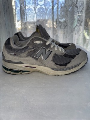 New Balance 2002R Protection Pack Rain Cloud Size 9 US