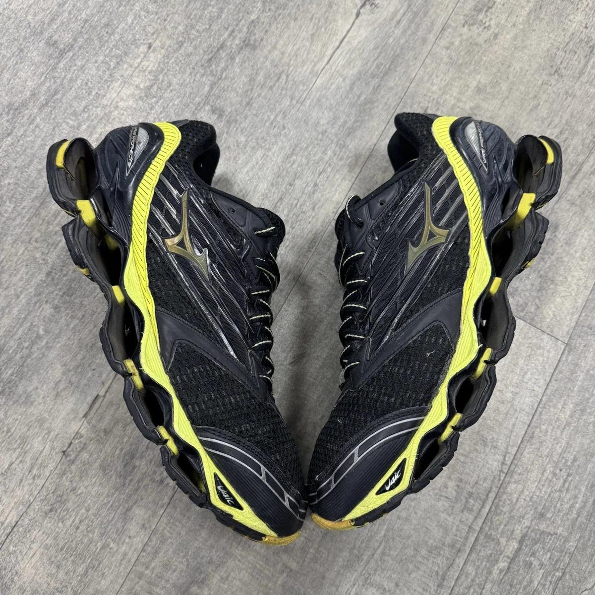 Mizuno Wave Prophecy 3 Mens Size 7.5 Black Yellow Running Shoes Honeycomb Mizuno Wave Prophecy 3 Men main image 3
