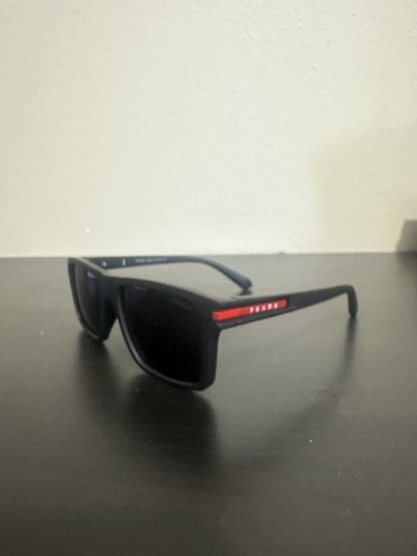 Gafas de sol prada para hombre nuevas NEGRAS - Imagen 3 de 5