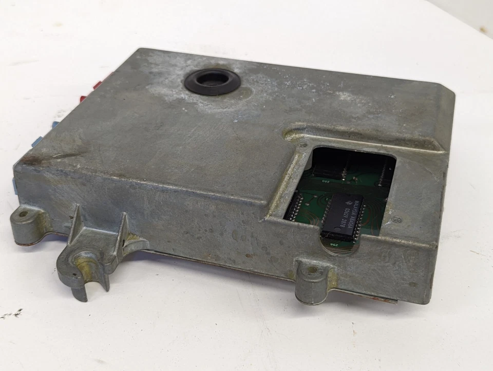 Módulo lógico Dodge 600 Chrysler Lebaron Turbo Laser Daytona Foto 4 de 4