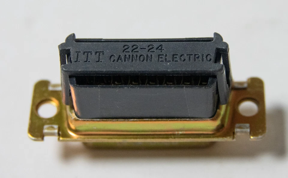 NEW 15 Pin ITT Cannon D-Sub Female IDC Connector 22-24 DASPA-15S Many Available - Image 4 of 4