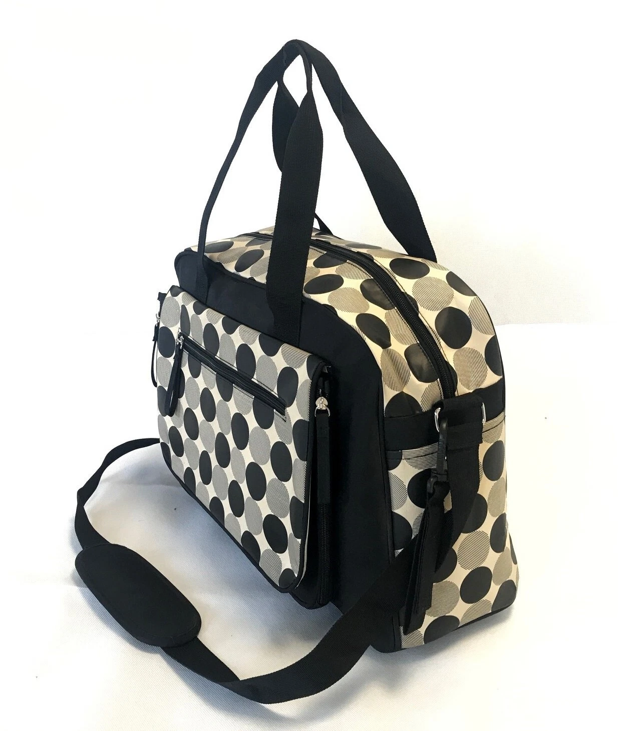 Large Laminated Black/Cream Pokka Dots Baby Nappy Diaper Changing Bag Mat 9071
Opens in a new window