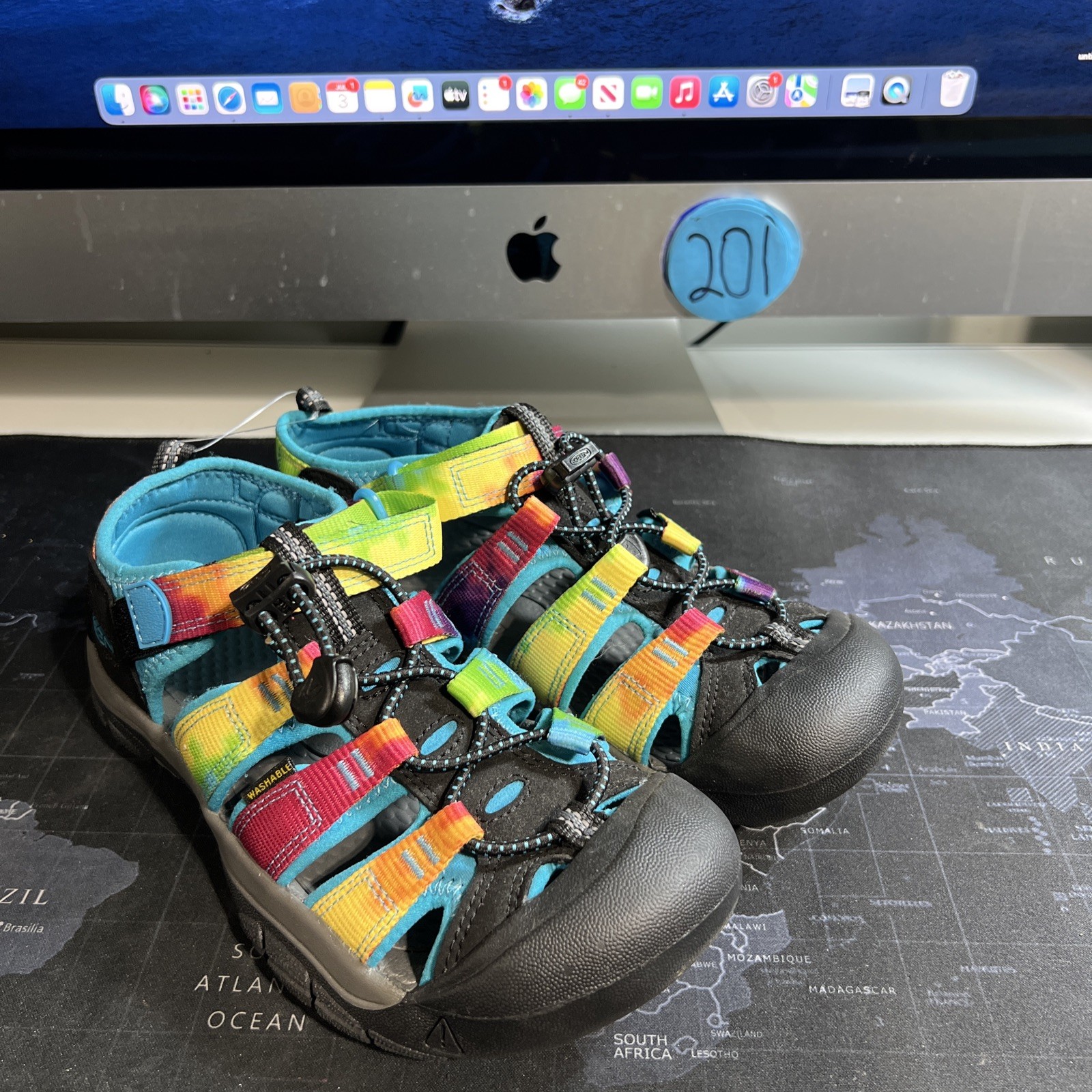 Sandali sportivi Keen Newport H2 ragazzo ragazza arcobaleno tie dye giovani taglia 4 escursioni in acqua