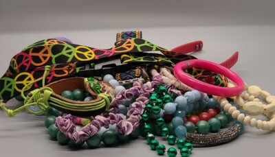 1 Lb+ Jewelry/junk Drawer Lot (Lanyard, Bracelets, Necklaces,watch