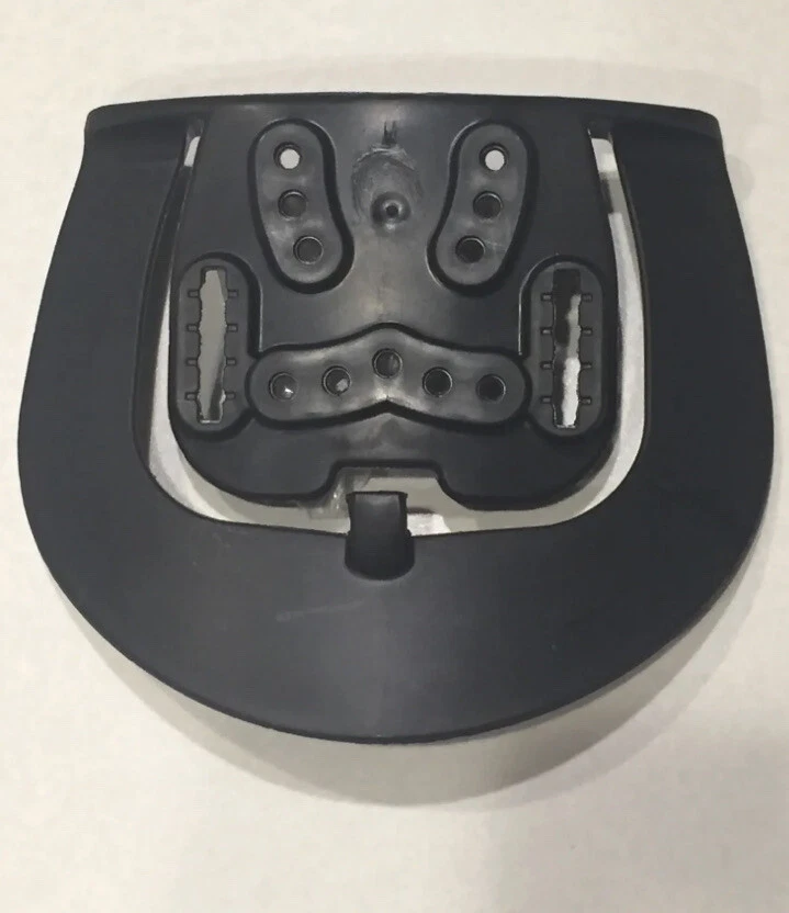 BlackHawk CQC Serpa Holster Beretta 92 96 M9 Carbon Fiber Finish 410004BK-L   - Image 3 of 4