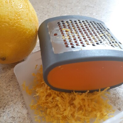 Pocket Zester Easy to hold Orange