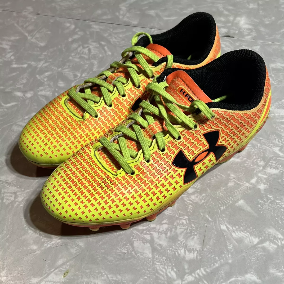 Under Armour CF Force Youth Size 1.5 Neon Yellow orange Soccer