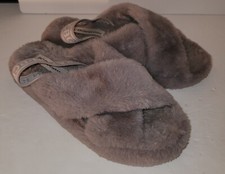 BCBGENERATION gray Faux Fur Slingback Criss Cross Slipper Slides 9