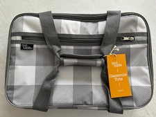 Gray White Plaid Insulated Casserole Carrier  17  L x 10.5"W x 3"H