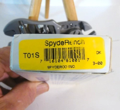 "Spyderco" "SpydeRench" Multitool w/Box & Paperwork Y2K Never Used - Image 4 of 4