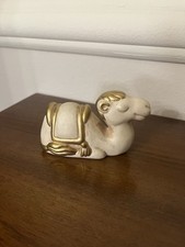 Thun Cammello Sdraiato Presepe Classico Champagne