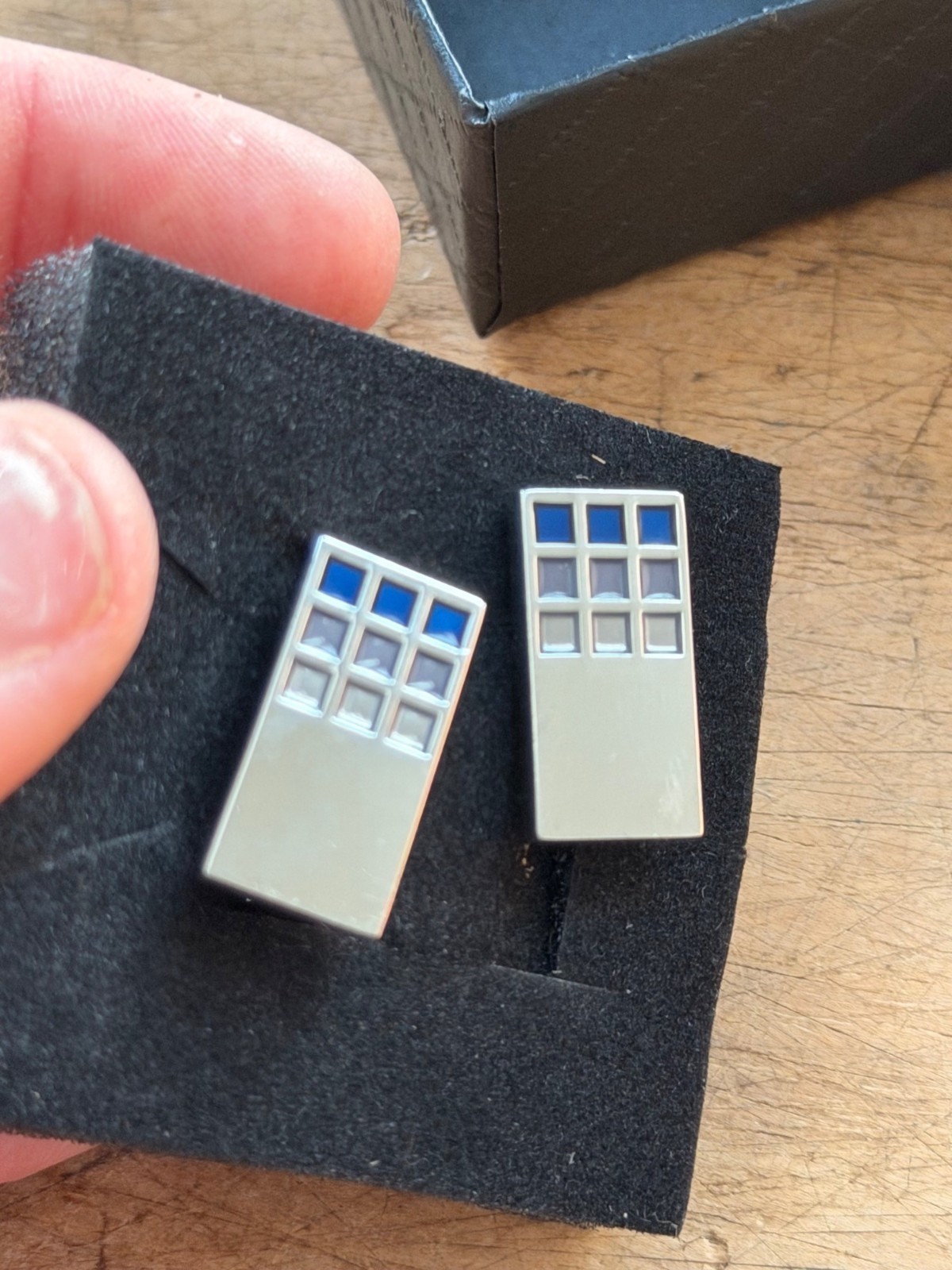 Silver Rectangle Blue Grid Design Cufflinks In Qu… - image 2