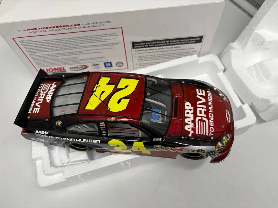 Jeff Gordon #24 AARP/Drive to End Hunger 2012 Impala 1 de 4.595 Foto 4 de 4