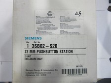 Siemens 3SB02-S20 Pushbutton Station 2-Unit 20MM NEW!!! in Factory Box Free Ship