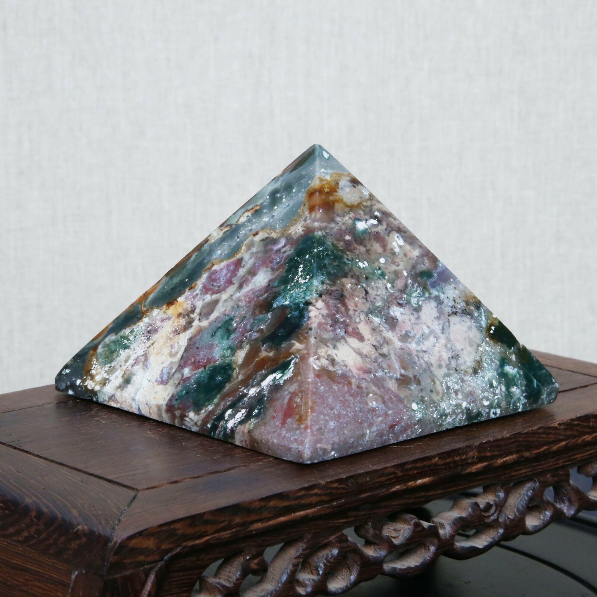 B4992-606g Natural Ocean Jasper Pyramid Quartz Healing Madagascar