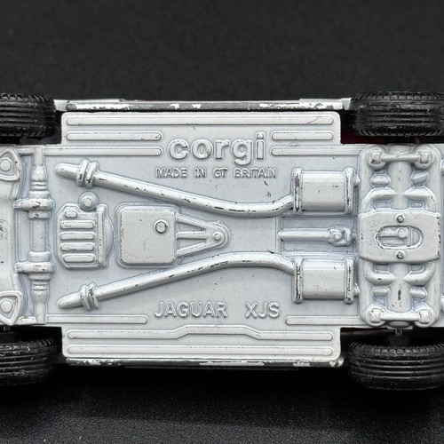 Corgi Diecast Jaguar XJS Carlsberg Power Boat Team 1/43 Model Beer Ad Vintage - Picture 9 of 10