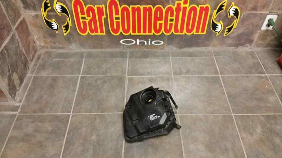 EXPANSION OVERFLOW TANK AUDI R8 420-121-403