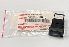 ADAPTADOR CONECTOR ESTÉREO AUXILIAR AUXILIAR DE FÁBRICA TOYOTA OEM 2007-2009 YARIS