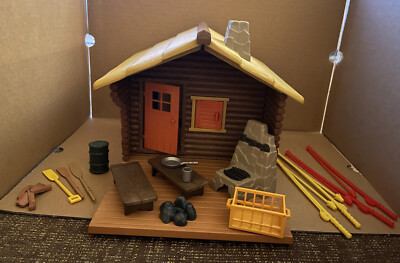 Playmobil Sportsmen’s Log Cabin Vintage