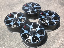 17" Jeep Wrangler rims 17 inches Jeep Wrangler wheels OEM original equipment