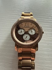 BCBGMAXAZRIA BG8298 Women  s Rose Gold Crystal Bezel Watch A126-12 WORKING