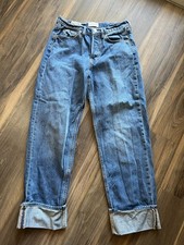 Universal Thread Women  s Jeans Sz 4 Wide Leg