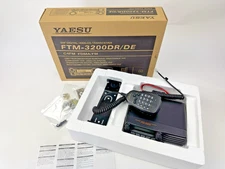 YEASU FTM-3200DR  with Microphone, 12V Estate find, Looks Mint, with Box
