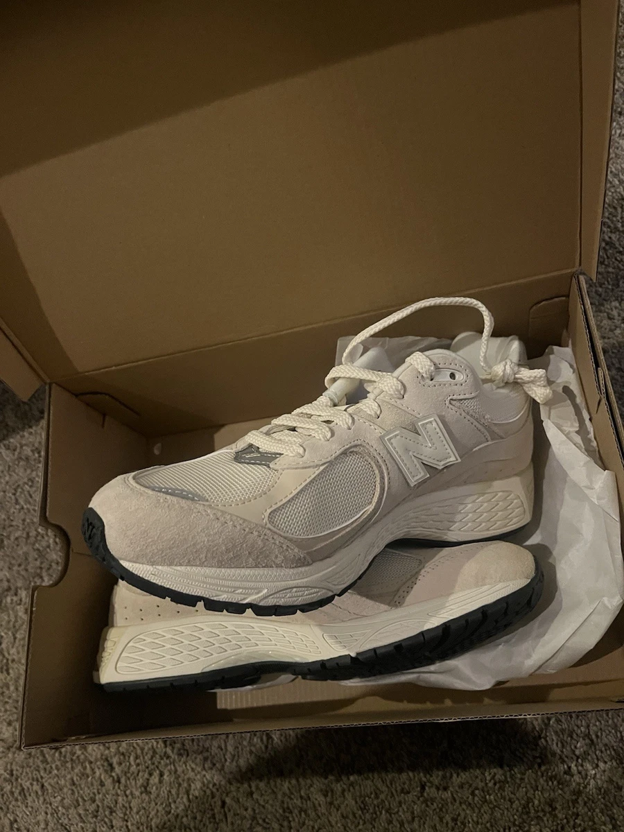 Preços baixos em New Balance 2002R Cream | eBay