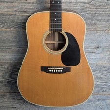 Used Martin 2001 D-28 Acoustic Guitar - Natur...