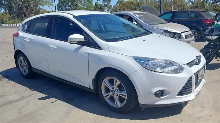 FORD FOCUS LW 05/2011-08/2015 STEERING WHEEL VINYL - image 3 of 4