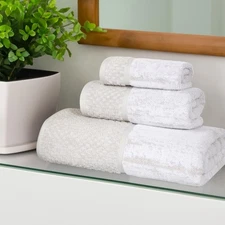 Cotton 3 Piece Towel Set, Quick Dry, Bathroom Essentials, Shower, Spa, Soft A...