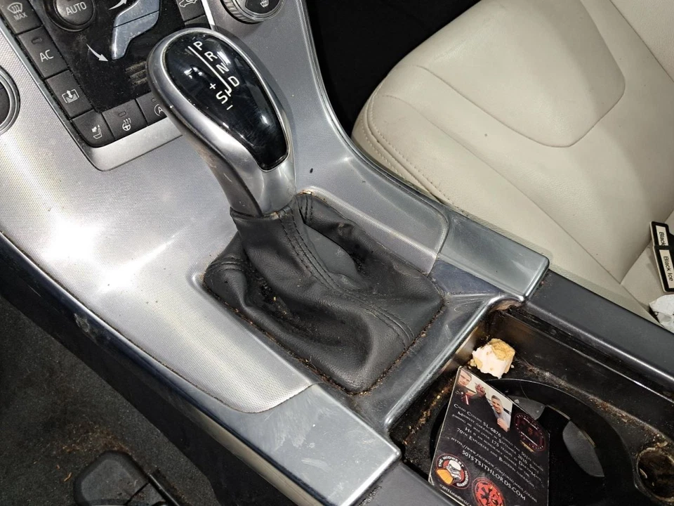 Depósito de lavado sin arandelas de faros se adapta a 14-18 VOLVO S60 420725 Foto 2 de 4