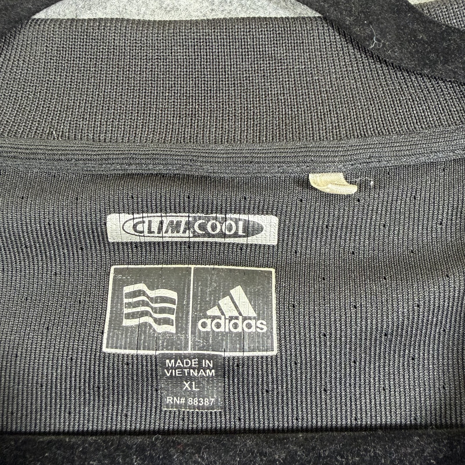 Adidas ClimaCool Polo Shirt Men XL Black Long Sleeve Stretch Golf Wicking VTG 07 thumbnail 2