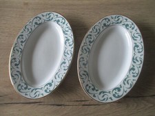 2 RAVIERS / BUTTER BOWLS OPAQUE PORCELAIN ITS DECOR GREEN ARABESQUE GOLDEN BORDER