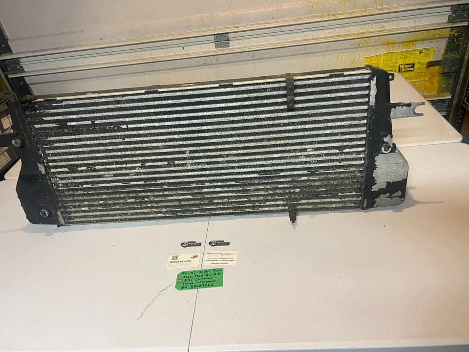 Dodge Ram 2500 3500 1994-2002 5,9 L Cummins 12 V y 24 V intercooler aire-aire OEM Foto 2 de 4