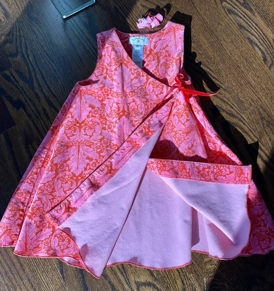 Vestido envolvente de terciopelo Baby Lulu 4T, nuevo lazo de pelo a juego. $19 con envío gratis Foto 4 de 4