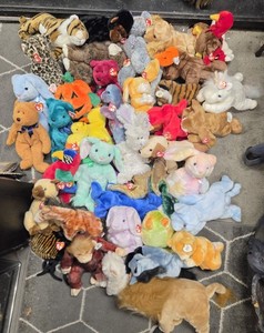 Ty Beanie Buddies Vintage Plush Stuffed Animal Wholesale Lot Assorted w/ Tags.