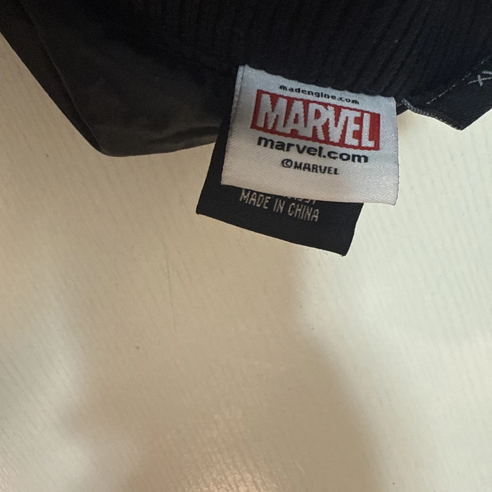 Chaqueta Fiberfill (Talla XL) - Marvel Punisher -[100% Poliéster] RARA 💀 Foto 4 de 4