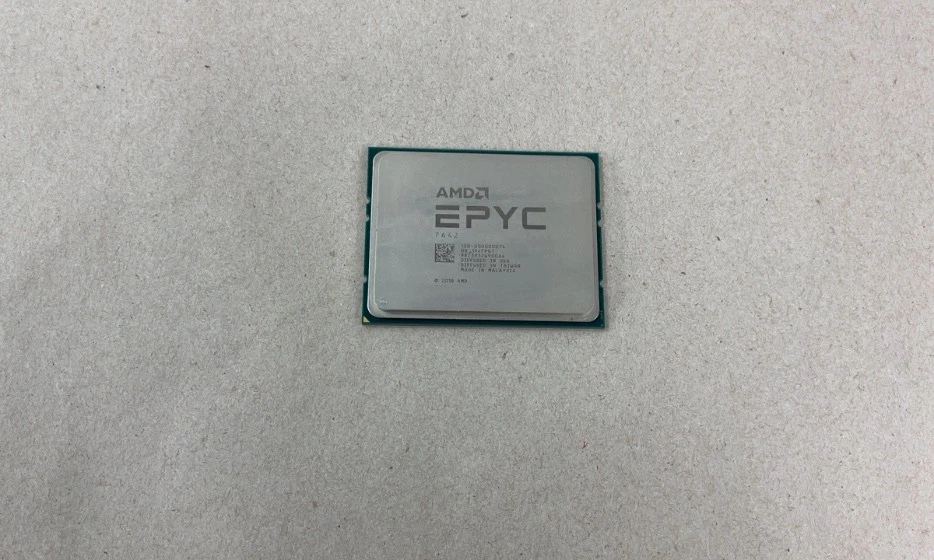 PROCESADOR SERVIDOR AMD EPYC 7642 2,3 GHZ | 100-000000074 Foto 2 de 3