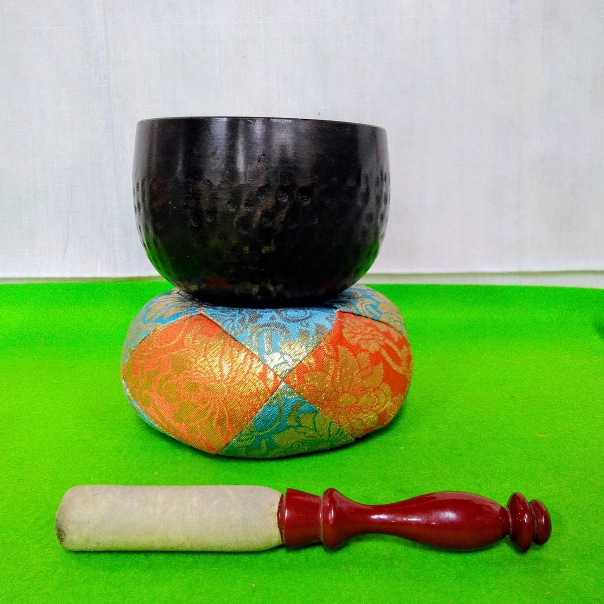 Daitokuji Orin 3-inch Handmade Buddhist Bell by Sound Craftsman Deep Tone Used