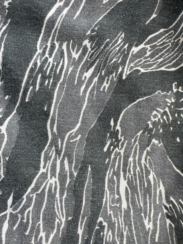 Vintage Bass Pro Shops Outdoors Gray Camouflage Button-Up Shirt Mens XL P3 - Image 3 of 4