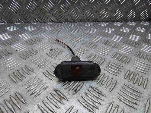 VW TRANSPORTER V T5 Furgon Kotflügelblinker vorne rechts 185235b 20647177