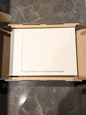 Apple MacBook Air 13” M4 – 16 GB RAM – 256 GB SSD – Silber – Wie neu