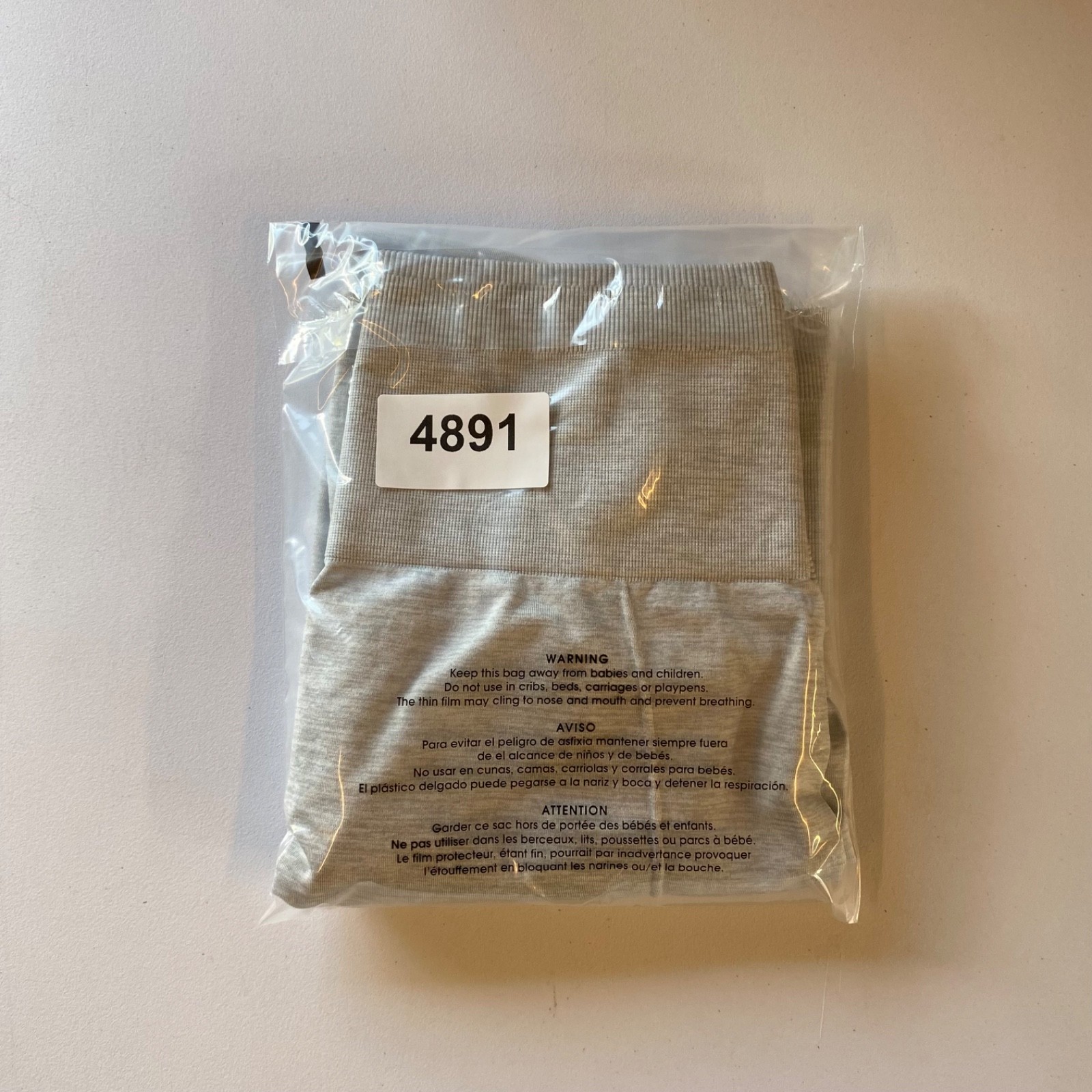 Fabletics Leggings Capri Compression Activewear W… - image 9