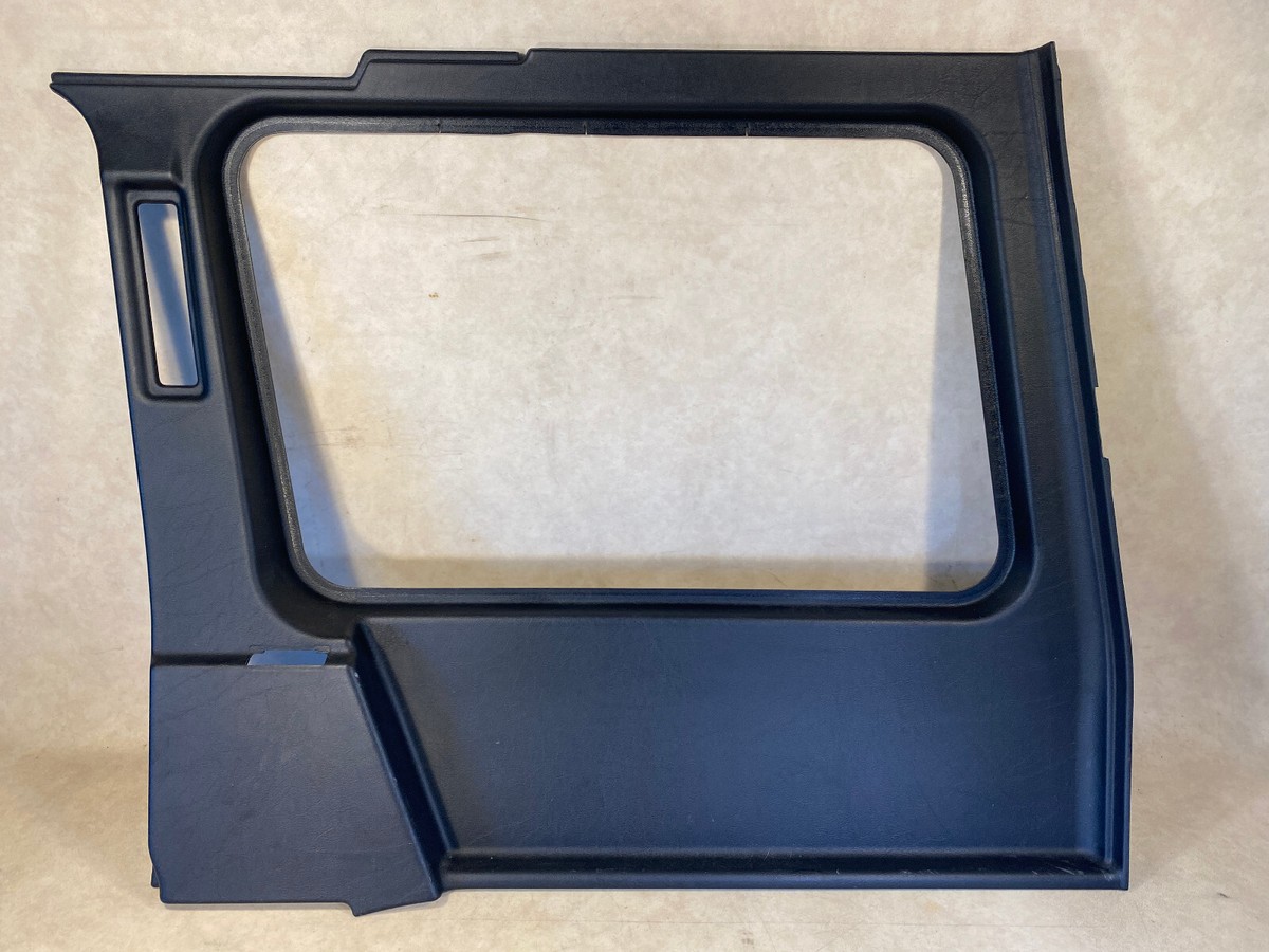 w463ウインドーガード フロント／リア Mercedes G class W463 Rear RH Genuine Windscreen Trim Cover Black